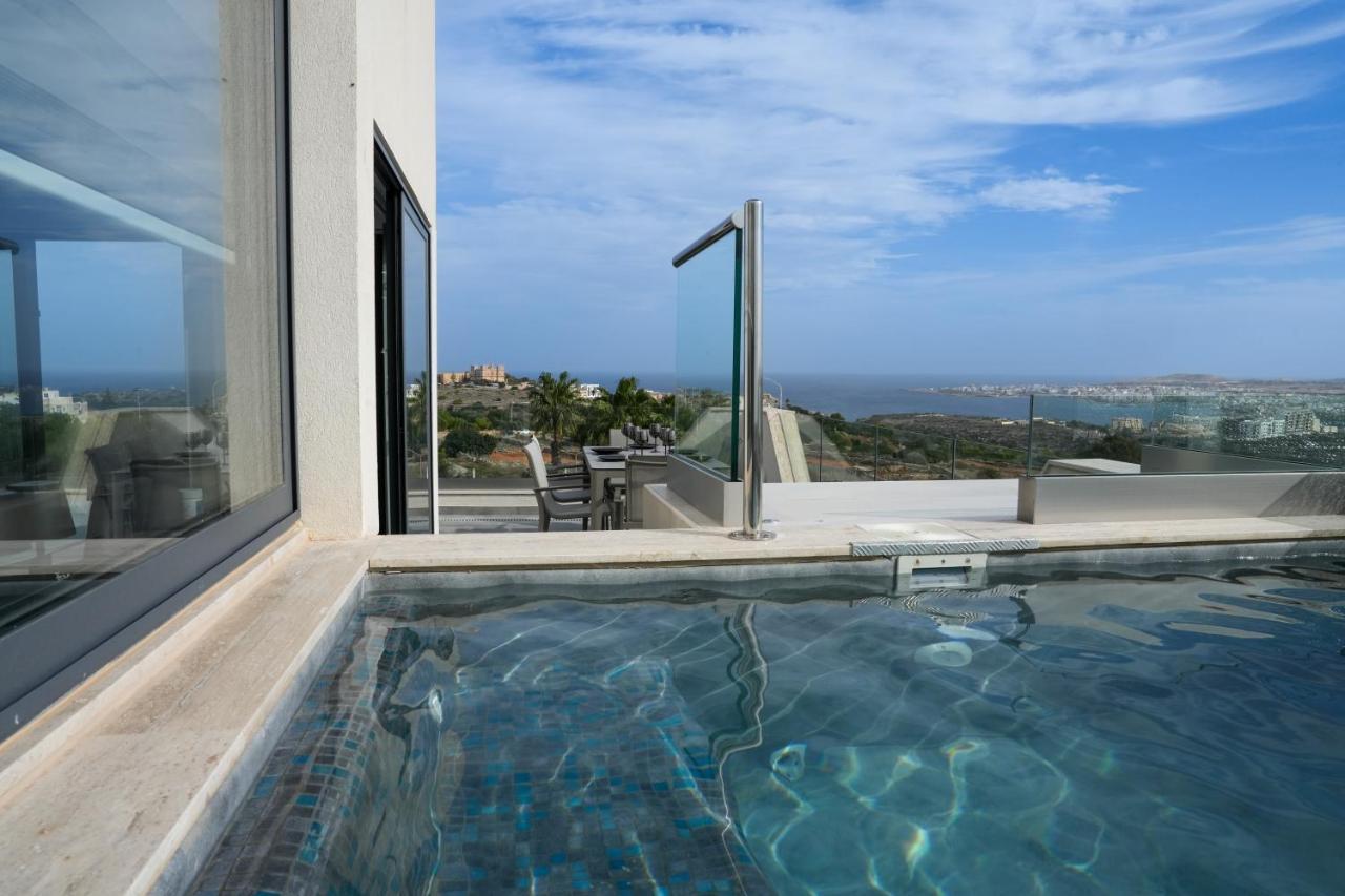 Lux Sea&Country Views With Pool Apartman Mellieħa Kültér fotó