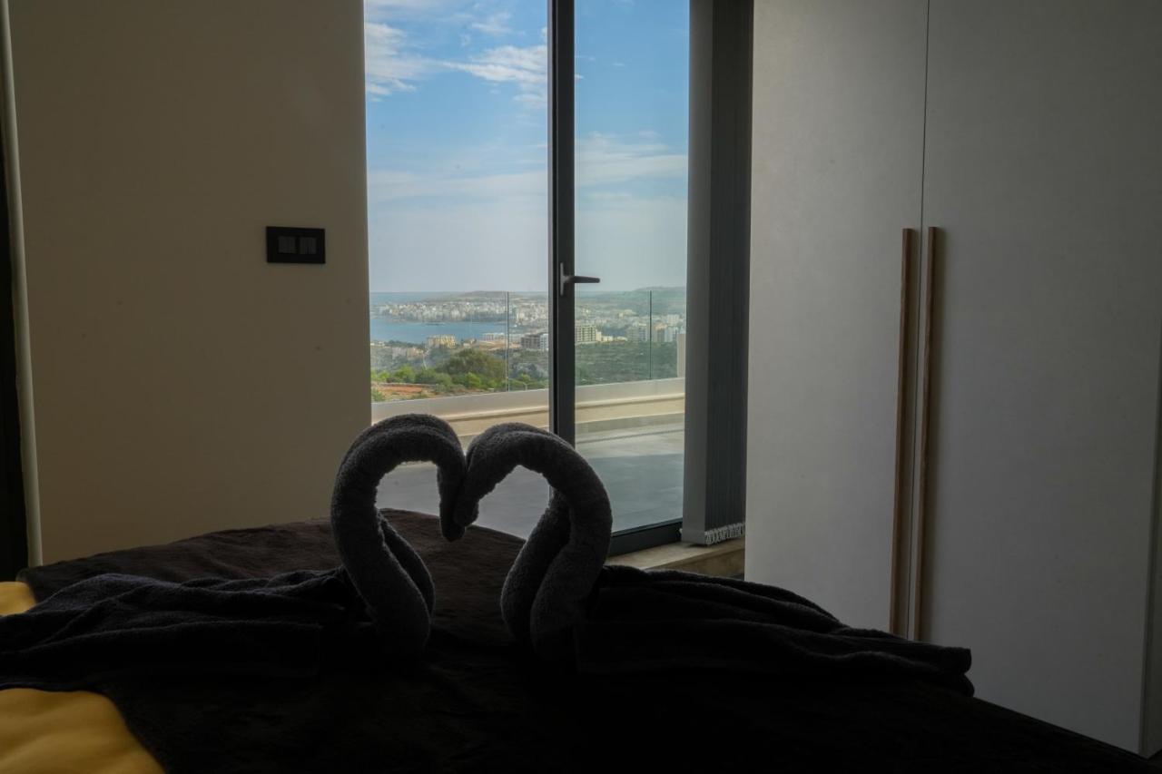 Lux Sea&Country Views With Pool Apartman Mellieħa Kültér fotó
